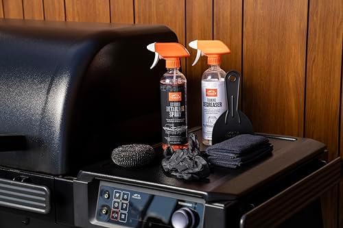 Traeger Grills Deep Cleaning Kit, Detailing Spray, Degreaser & Scraper Set