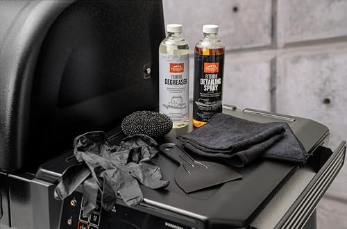 Traeger Grills Deep Cleaning Kit, Detailing Spray, Degreaser & Scraper Set