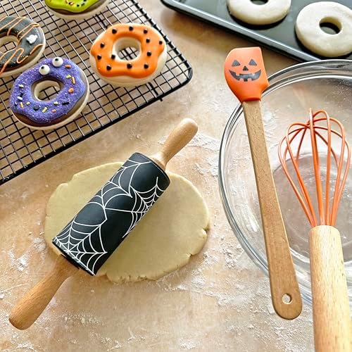 R&M Spooky Halloween 3 Piece Mini Bake Set – Spatula, Whisk & Rolling Pin –Halloween Baking Gift for Kids and Home Bakers