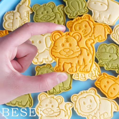 BESEK Animal Cookie Cutters for Kids: Safari Zoo Animals 8 PCS Cookie Cutters Set with Lion, Giraffe, Hippo, Elephant, Crocodile, Zebra, Tiger, Monkey etc. (Gift Box) - Image 3