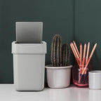 carrotez Mini Trash Can, Countertop Trash Can 2 Liter/ 0.5 Gallon, Mini - Image 9
