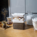 Felli Flip Tite Food Storage Container - Image 6