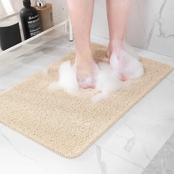 Non Slip Bathtub Mat by Hargiis