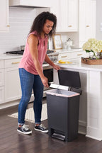 Rubbermaid Premier Series III Step-On Trash Can - Image 4