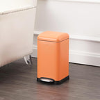 happimess HPM1012K Betty Retro Mini 3.2-Gallon Step-Open Trash Can, Carrot Cake - Image 2