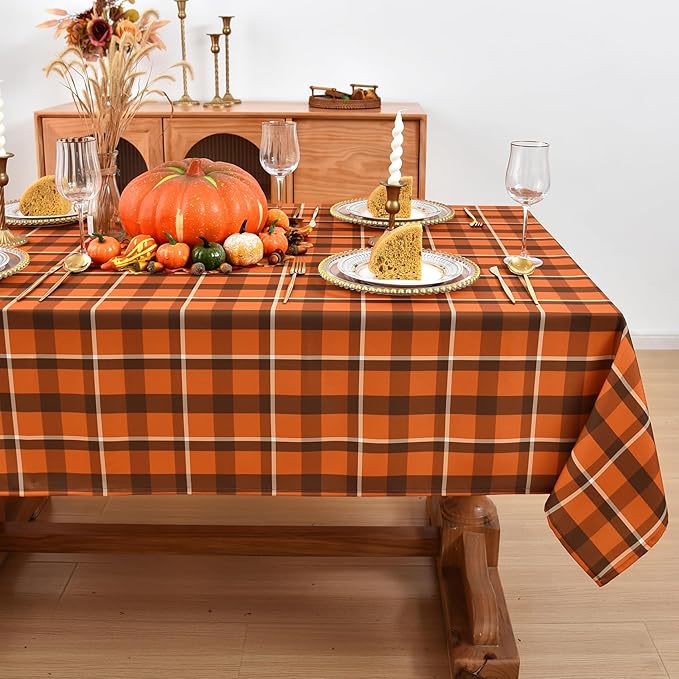 Gingham Tablecloth Fabric by Essifunia